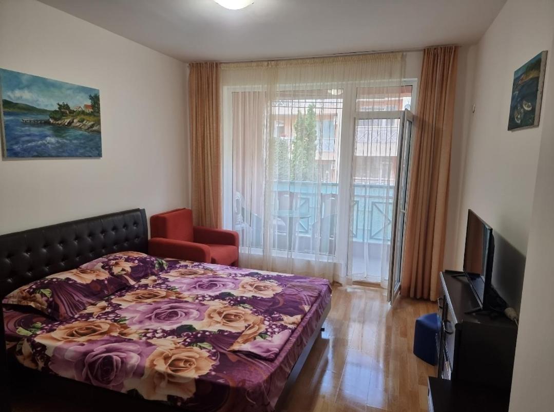 Sunny Day 6 Apartment Pantai Sunny Bagian luar foto